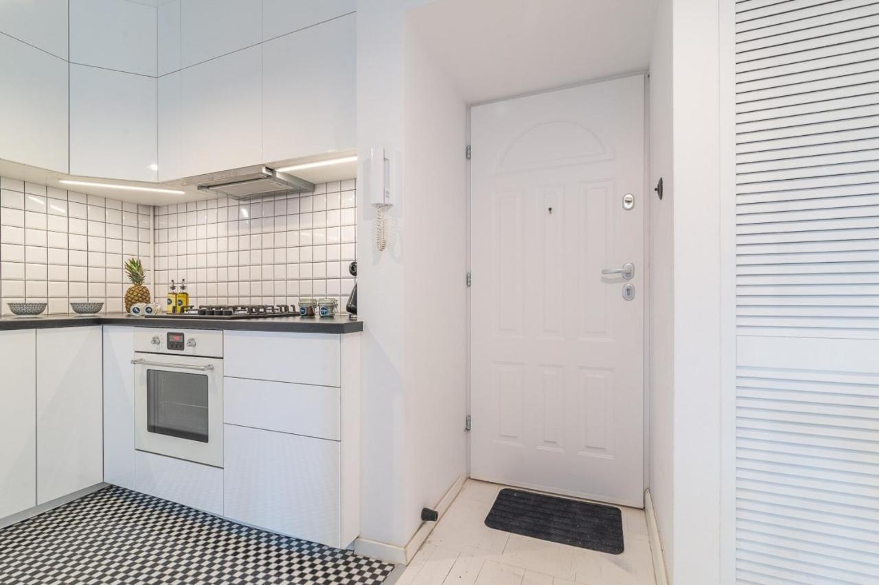 Rent Like Home - Wilcza 22A Warszawa Exteriör bild